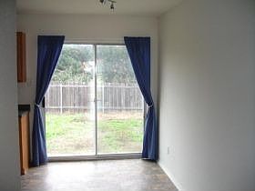 4th image of 4400 Kings Canyon Dr