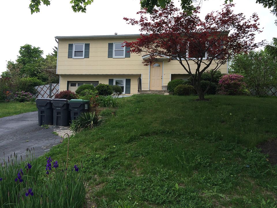 1st image of 14 Kensington Way
