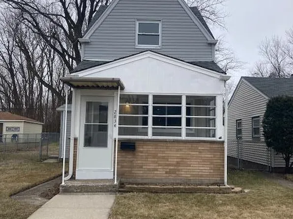 2834 New York Ave, Whiting, IN 46394