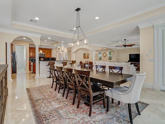 3rd image of 2854 Coco Lakes Ct