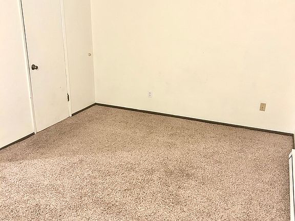 3rd image of 6109 N Colton St APT 13