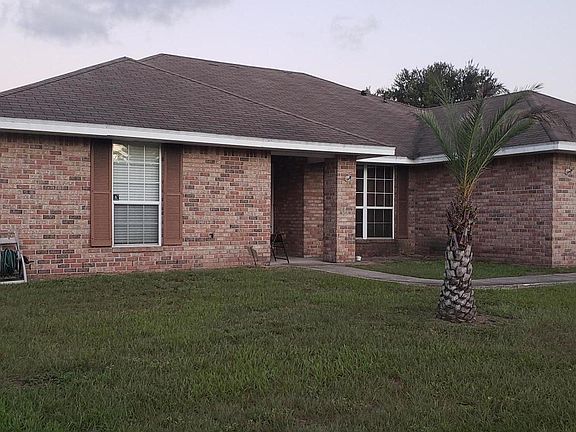 4th image of 1243 Summit Oaks Dr W