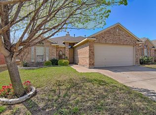 206 Bayfield Dr, Mansfield, TX 76063
