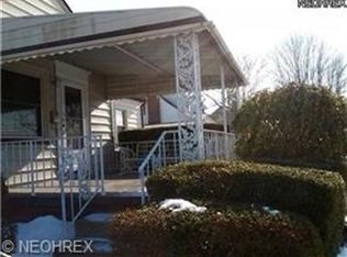 809 Birch Hill Dr, Youngstown, OH 44509