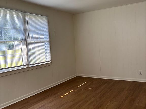 5th image of 1200 Old Sunbury Rd #5