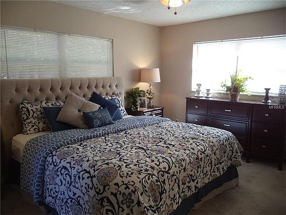 5th image of 1406 Saxon Blvd