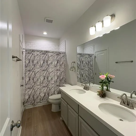 2417 Paso Dr — Photo 10