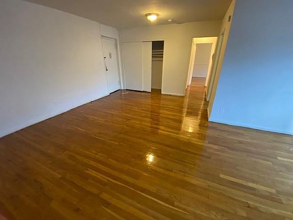 5th image of 2-35 Barker Ave #2