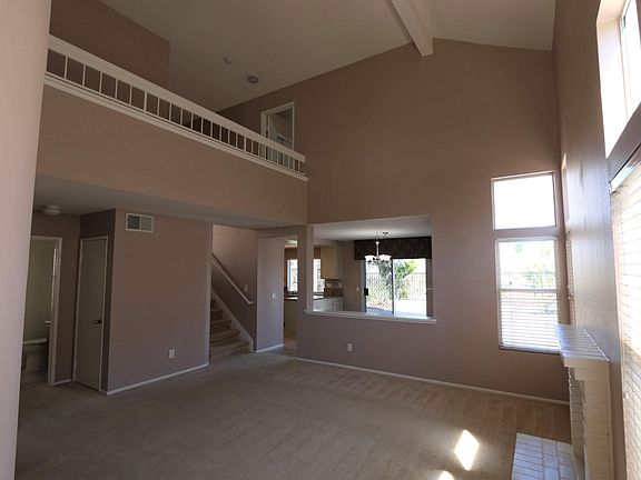 4th image of 1518 Enchantment Ave