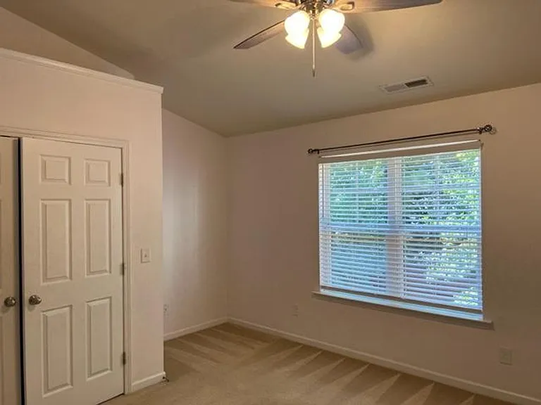 3022 Berkeley Springs Pl — Photo 17