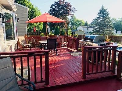 4th image of 123 Thistlewood Ln