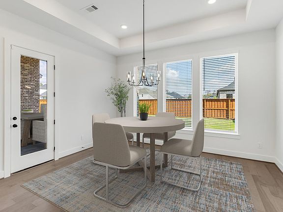 5th image of 28117 Graywood Dr