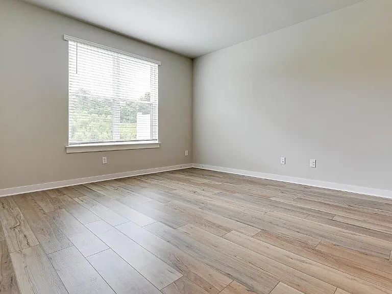 2118 Nectar Ln — Photo 9
