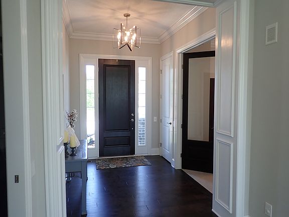 2nd image of 7443 Cottonwood Dr