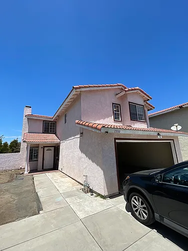 7570 Lillian Ln Photo 1