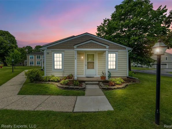 22938 Talford St, Novi, MI 48375