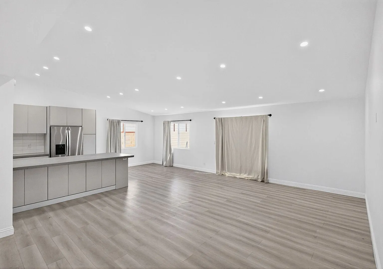 Newly Renovated Single-Story Home Located In Las Vegas — Photo 4