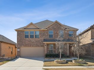 5925 Stream Dr, Fort Worth, TX 76137