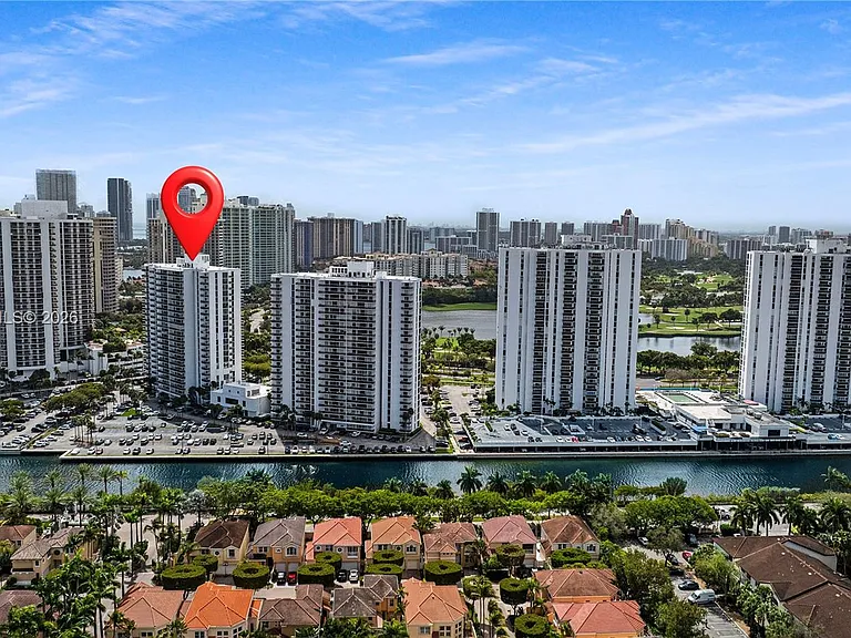 3731 N Country Club Dr #229 — Photo 4