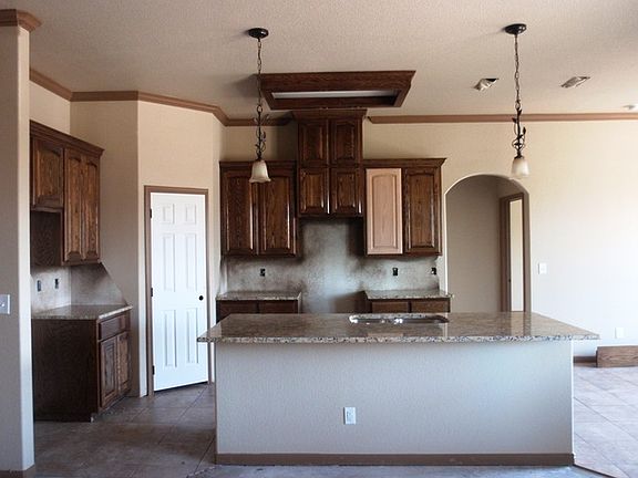 5th image of 706 Brooklynn Kay Dr