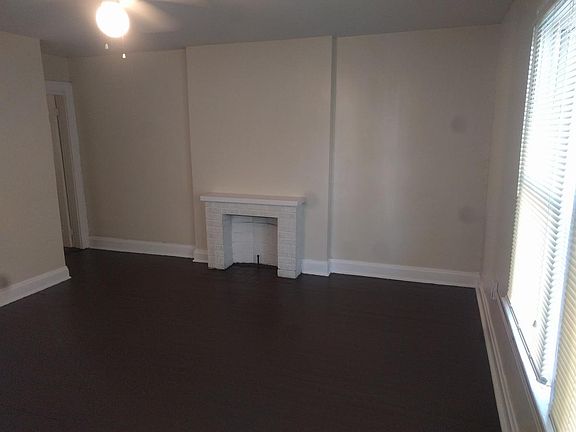 4th image of 76 N Harris Ave