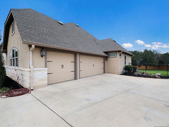 2nd image of 9222 CIPRIANI WAY