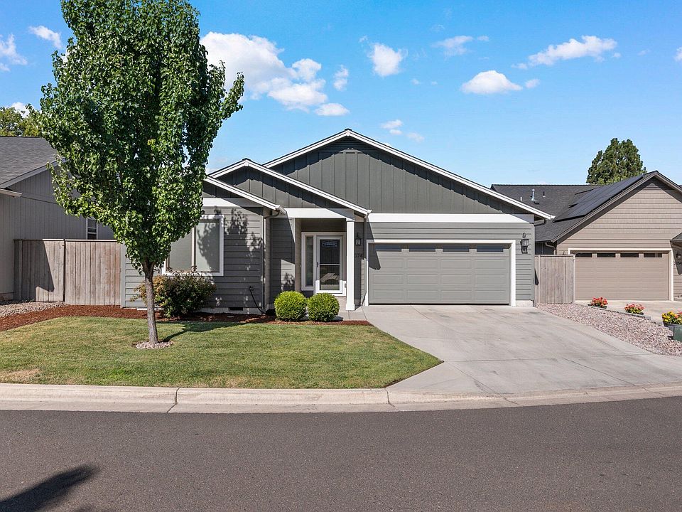 1st image of 2074 La Connor Dr