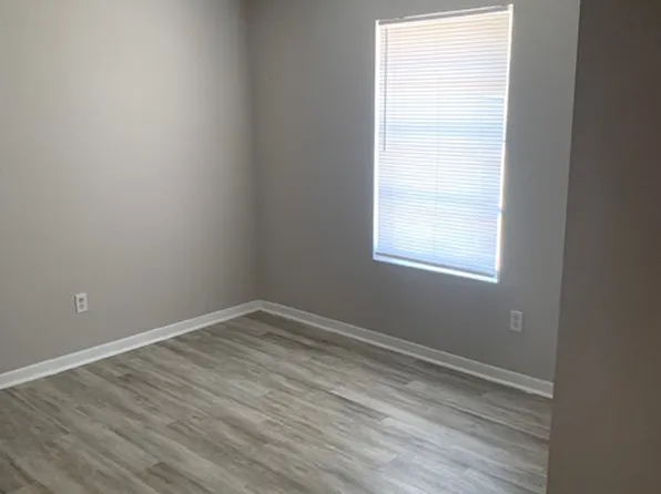 190 Bland Dr Unit 6, Bridge City, TX 77611