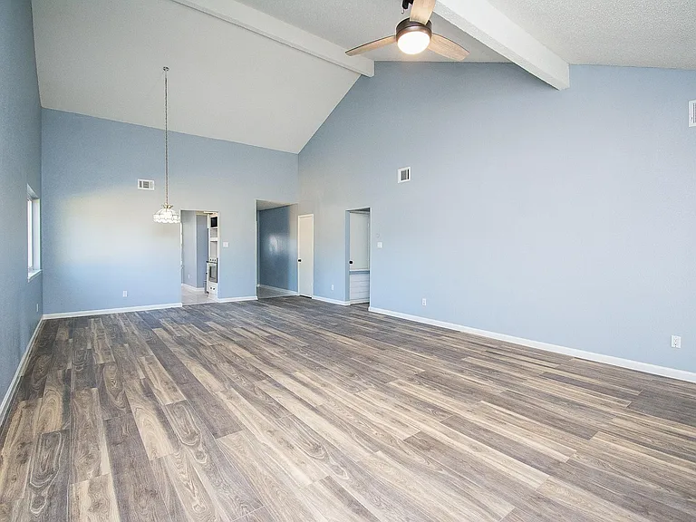 16419 N Bend Dr — Photo 8
