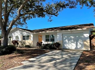 420 Live Oak Ln, Dunedin, FL 34698