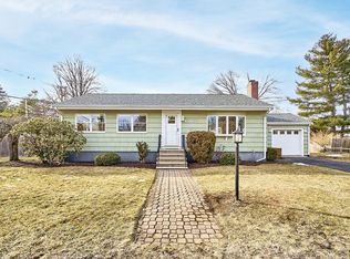 4 Parkman Rd, Reading, MA 01867