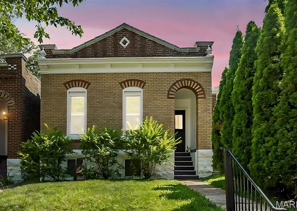 1st image of 6418 W Park Ave