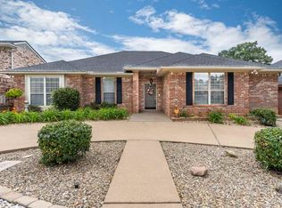 1410 Mary Lee Ln, Longview, TX 75601