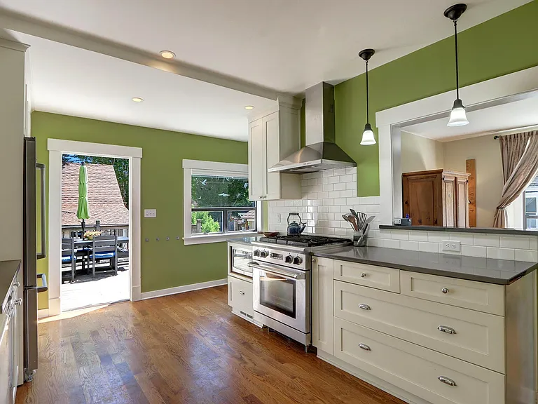 6526 Jones Ave NW — Photo 10