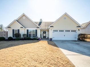 326 Jameston Dr, Jefferson, GA 30549