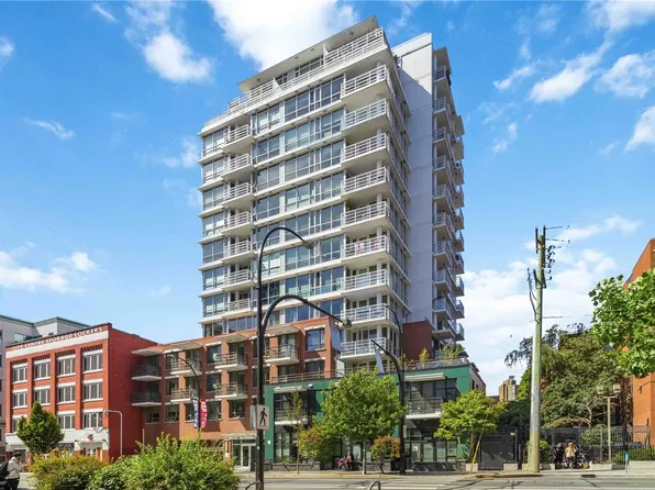 834 Johnson St #304, Victoria, BC V8W 1N3