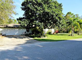 301 Serenade Dr, Lake Placid, FL 33852