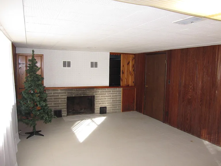 lower level