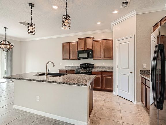 2nd image of 9036 Pleasant Woods Dr