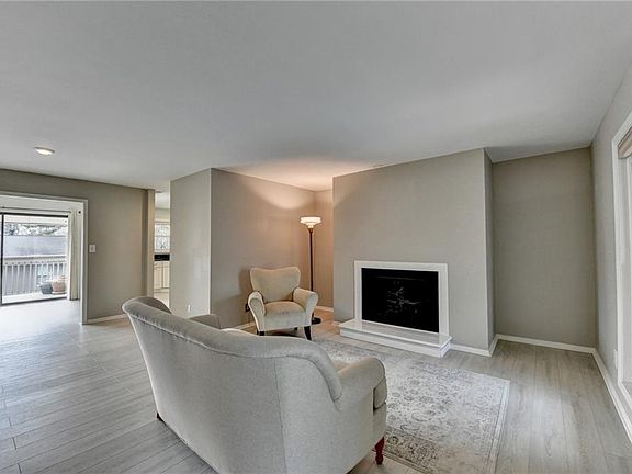 2nd image of 711 River Mill Cir