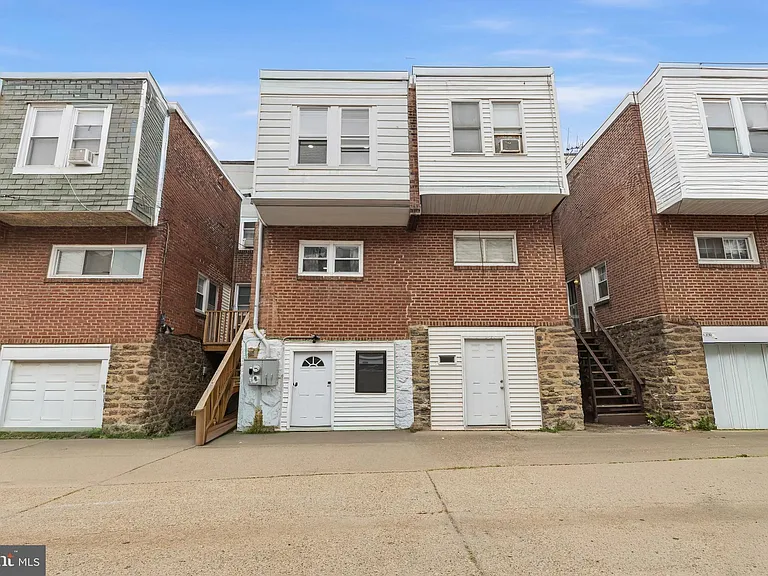 2719 N 47th St #1 — Photo 33