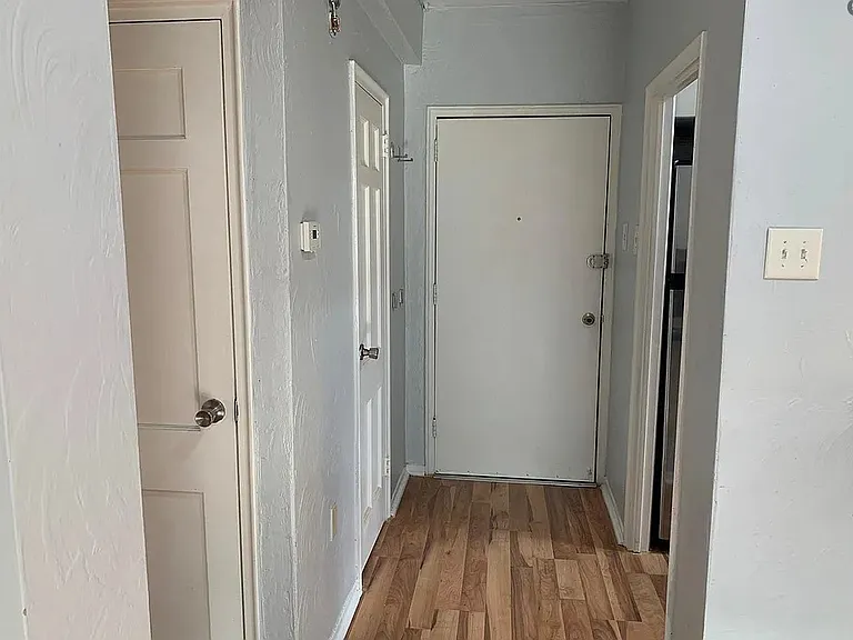 672 Franklin Pl #A — Photo 11