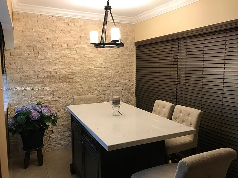 1300 SW 122nd Ave #206-2 — Photo 9