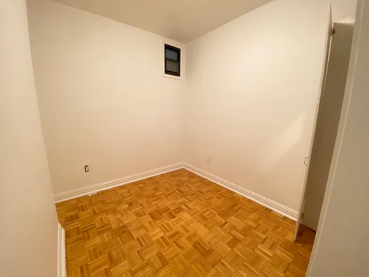 Rented by Corcoran | media 19