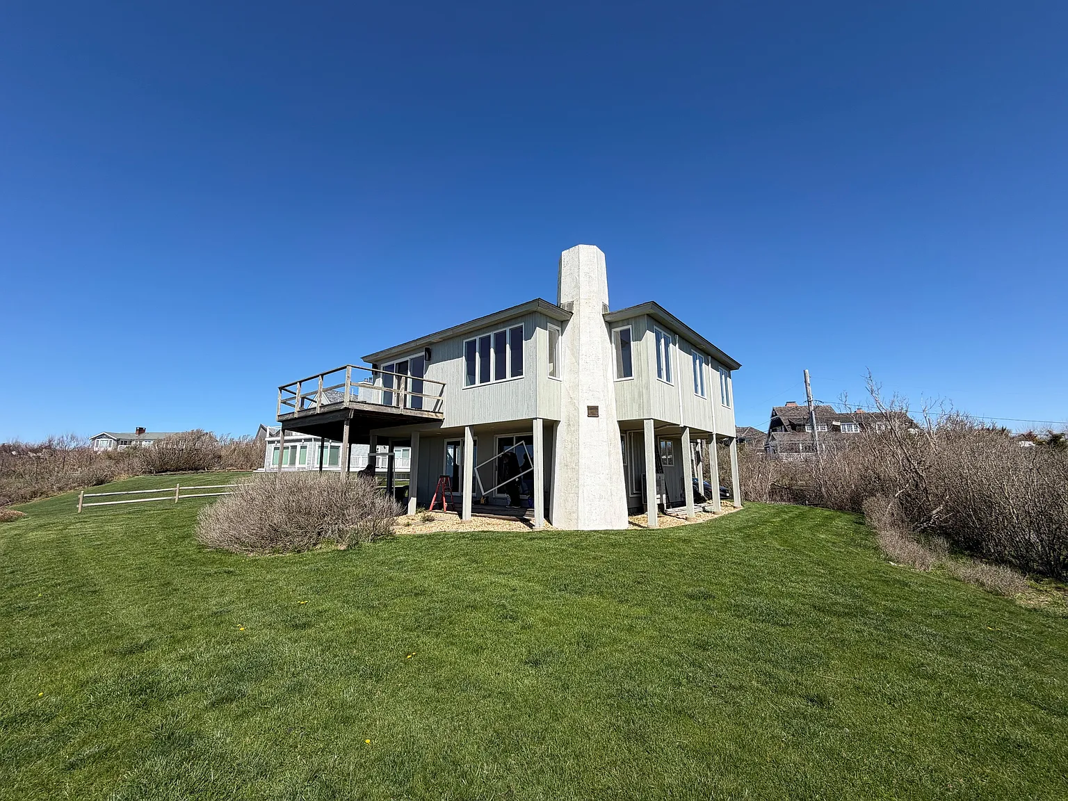 Montauk Oceanfront — Photo 3