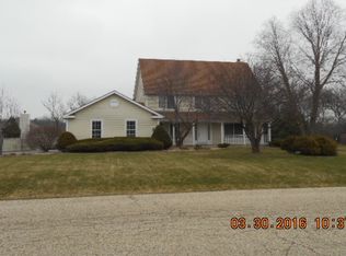 7414 Timber Trl, McHenry, IL 60050