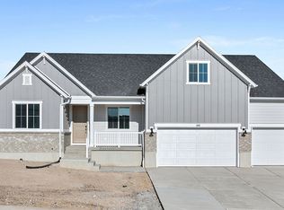 144 E Heron Hills Ave, Saratoga Springs, UT 84045