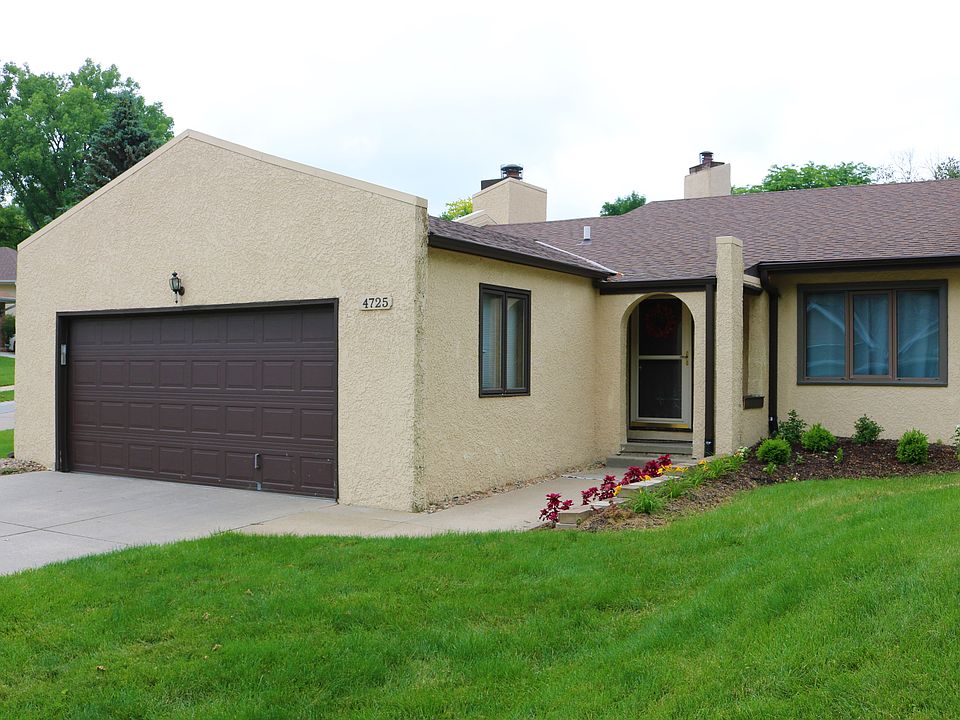 1st image of 4725 N 111th Cir