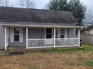 1308 Reeves Ave, Mena, AR 71953