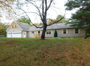 7631 E Day Rd, Bellevue, MI 49021